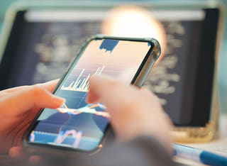 Transparentný postup výberu a prevodu finančných prostriedkov, ktorý sleduje investor